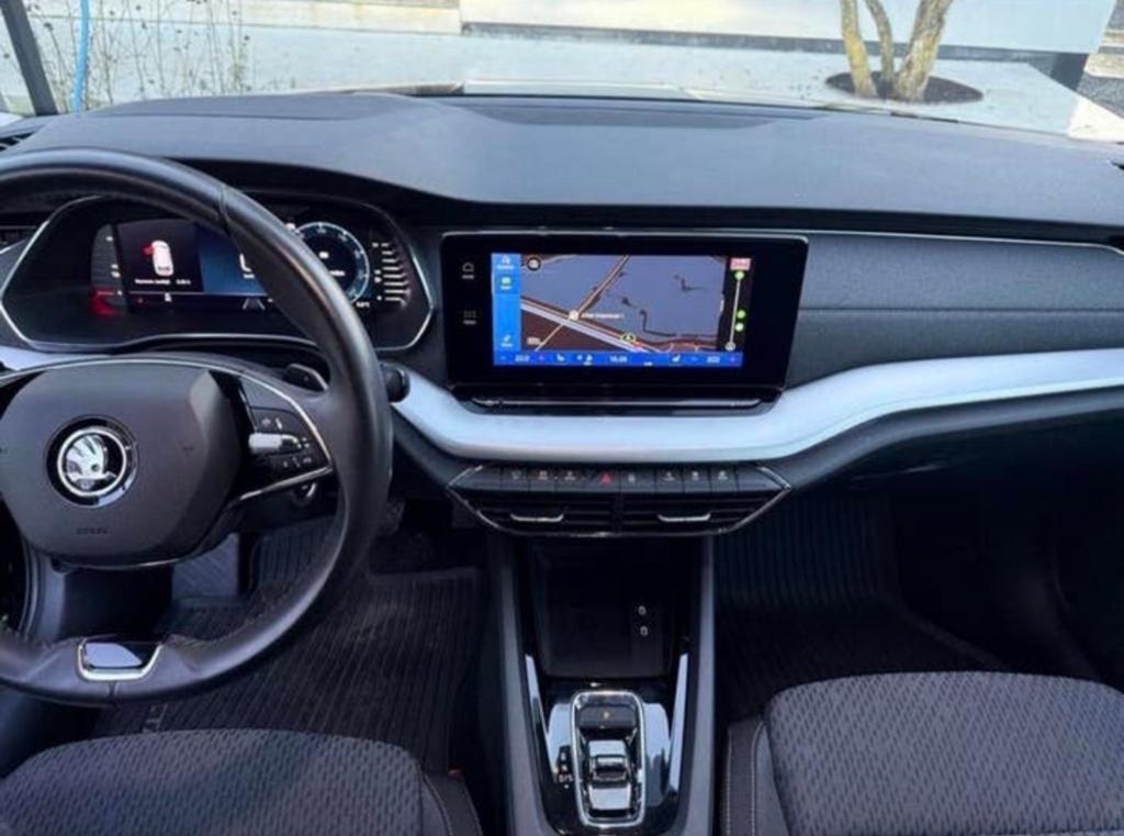 Skoda Octavia 1.4 TSI iV 245pk Phev DSG 2022 Zwart, Auto's, 1556 kg, 4 cilinders, Zwart, Plug-in hybride