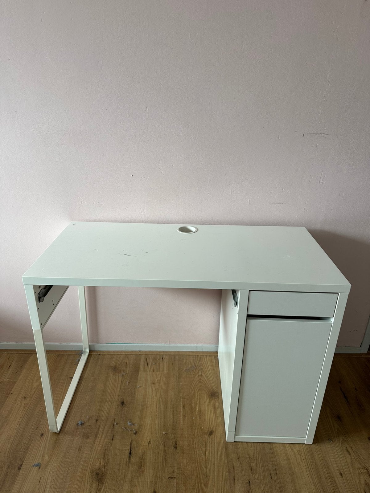 Bureau, Ophalen, Zo goed als nieuw