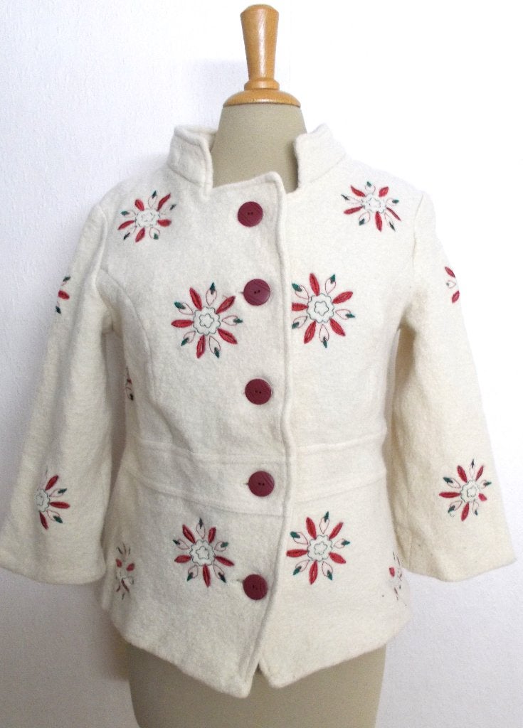 Mooi beige/rood folklore vilt/wollen hand gemaakt jasje! L, Verzenden, Beige, Maat 42/44 (L), Zo goed als nieuw
