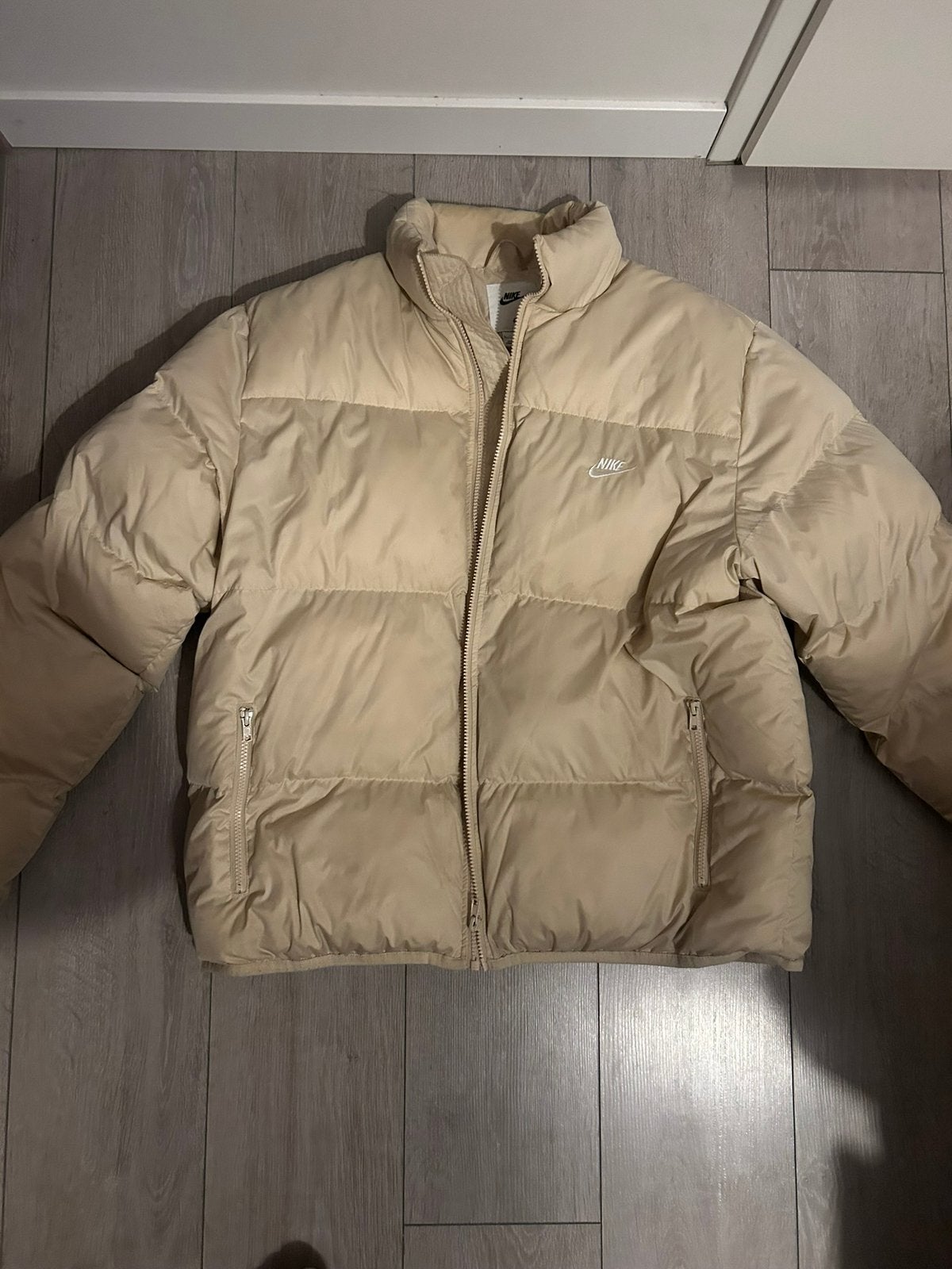 Witte Nike winterjas maat L, Ophalen, Zo goed als nieuw, Wit