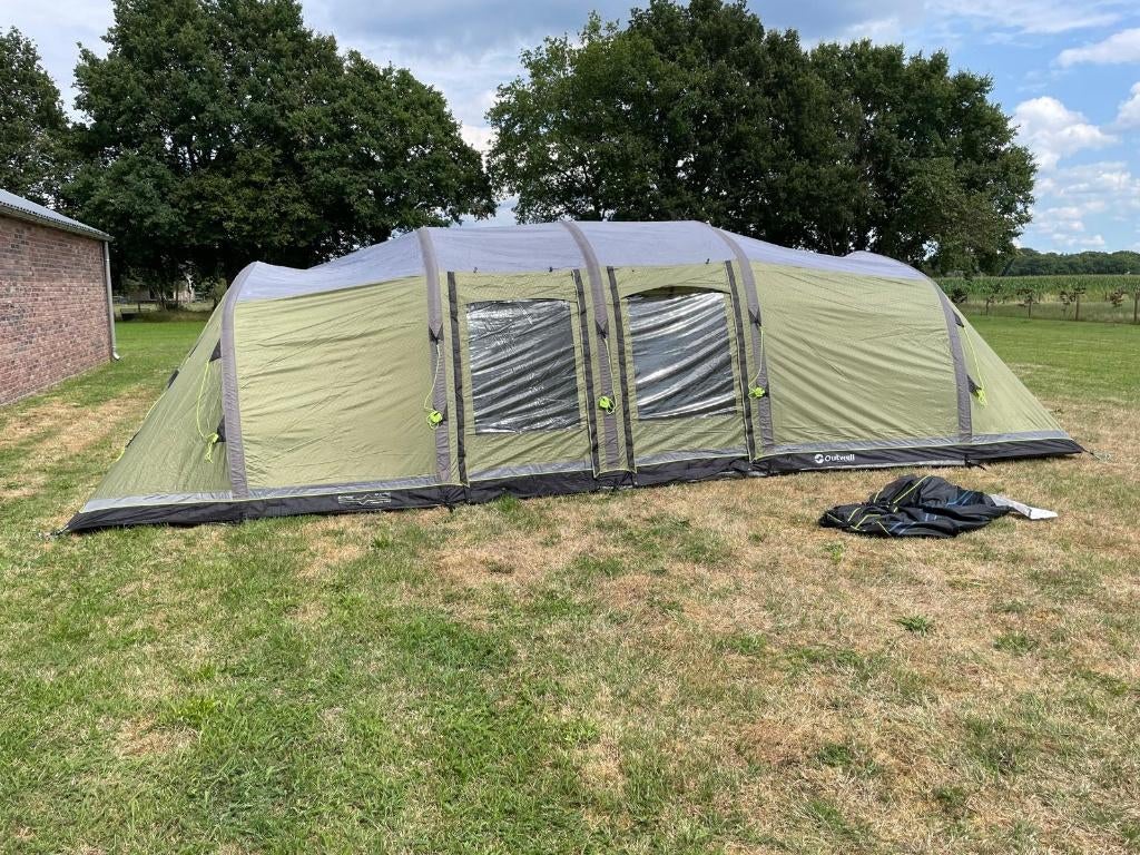 Zo goed als nieuwe Outwell Concorde 10 Air Comfort tent, Ophalen, Zo goed als nieuw, Meer dan 6
