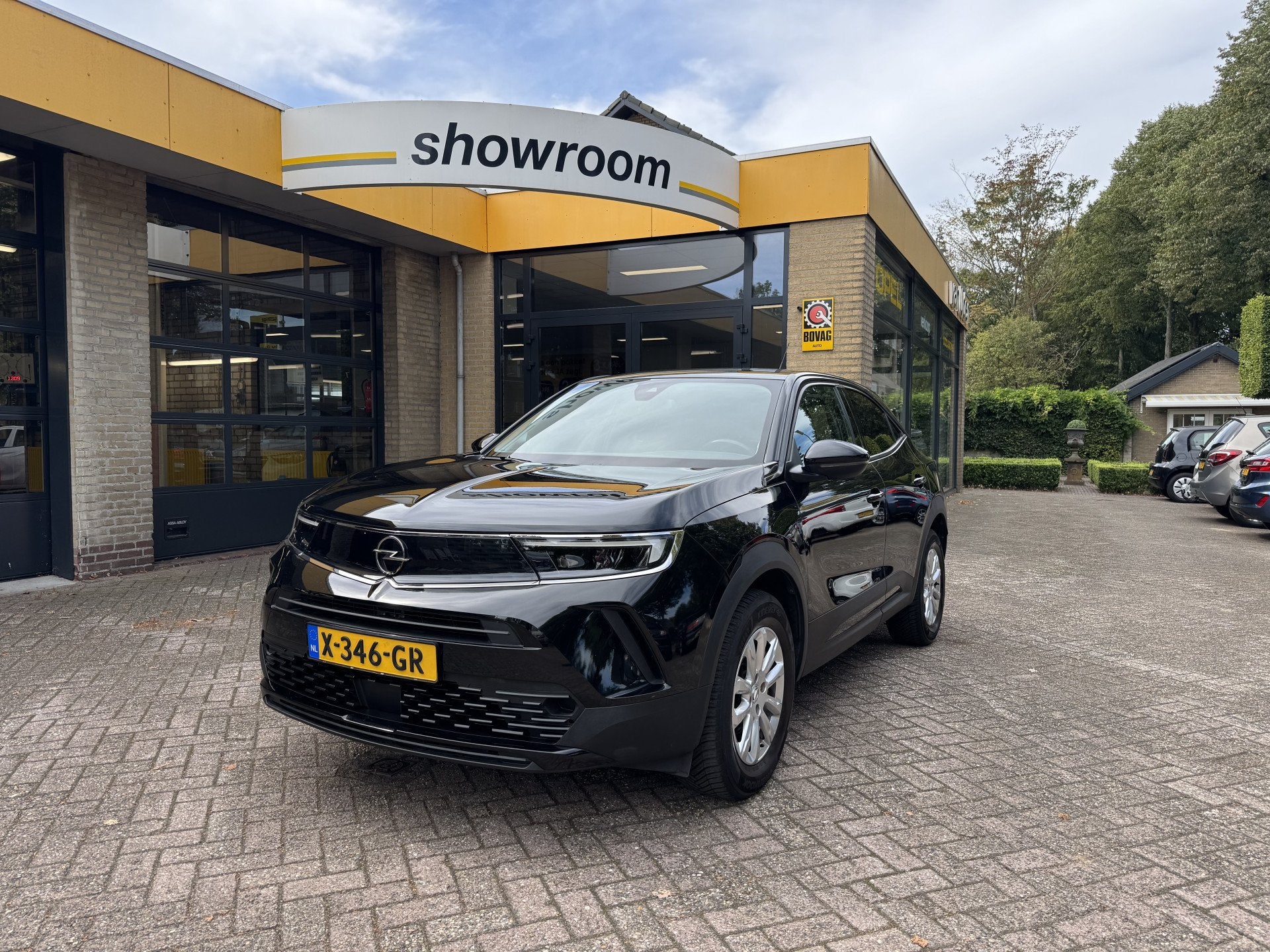 Opel Mokka 1.2 Turbo Edition 130PK Automaat Navi 360Camera C, Auto's, Automatische klimaatregeling, 1195 kg, Gebruikt, Euro 6