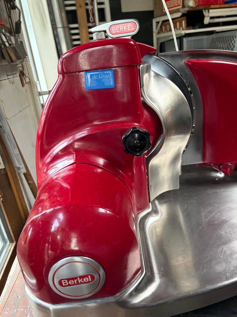 BERKEL Vleessnijmachine - Klassiek Rood Model, Ophalen, Gebruikt