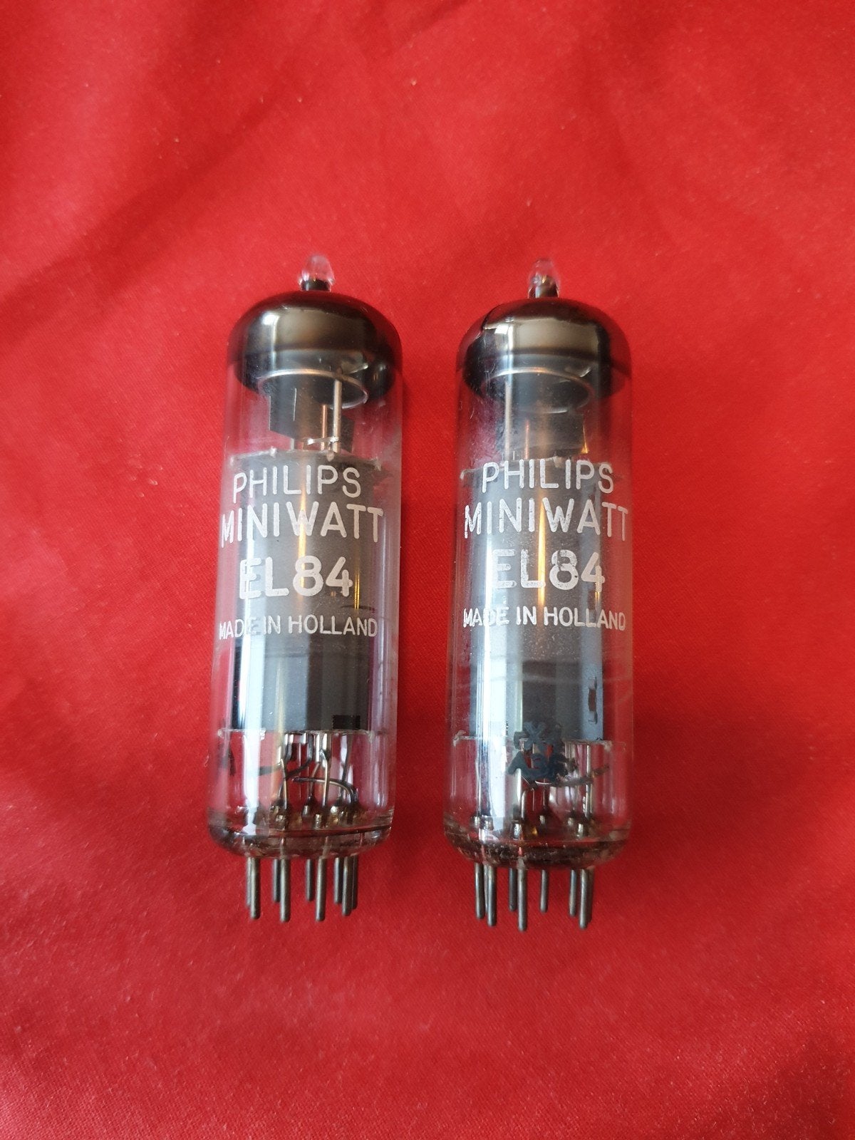 Philips Miniwatt EL84 paartje radiobuizen, Ophalen of Verzenden