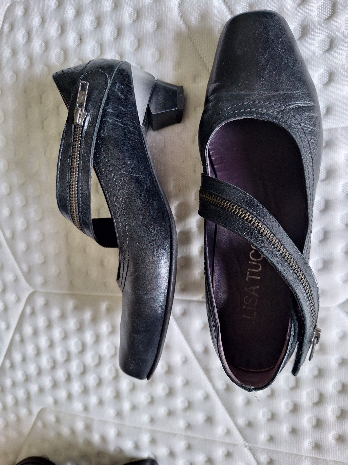 Lisa Tucci zwarte schoenen met aparte hak, maat 41, Kleding | Dames, Zwart, Schoenen met hoge hakken, Gedragen, Lisa Tucci