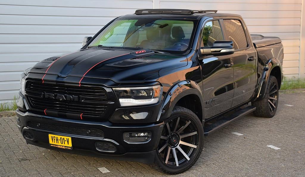 Dodge Ram 1500 5.7 V8 4x4 Crew Cab 5'7 Limited*HULK*Dak*Navi, Auto's, Automaat, Verwarming stoelen achter, Gebruikt, 5654 cc
