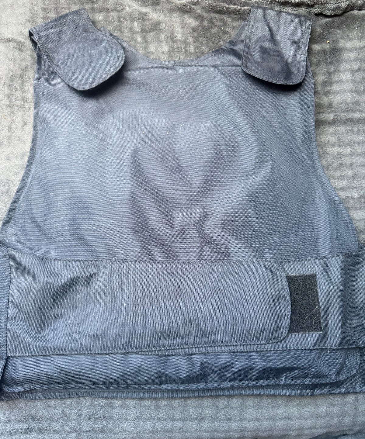 Steekvest / Steekwerend Vest Maat L - Commando Industries, Ophalen, Gedragen