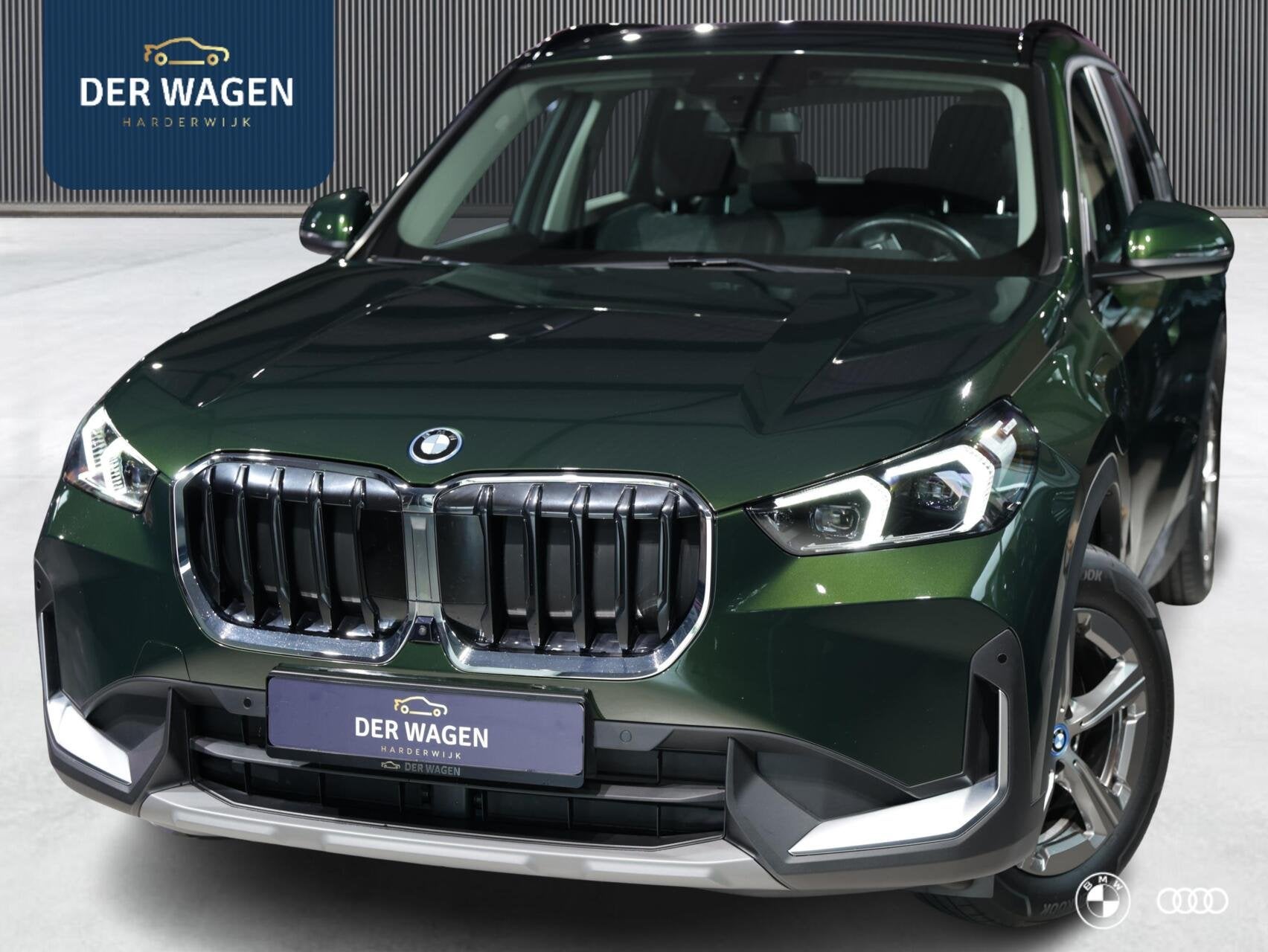 BMW X1 xDrive25e / ACC / HEAD-UP / EL STOELEN / EL TREKHAAK, Auto's, Dealer onderhouden, Stof, Met garantie (alle), Bedrijf