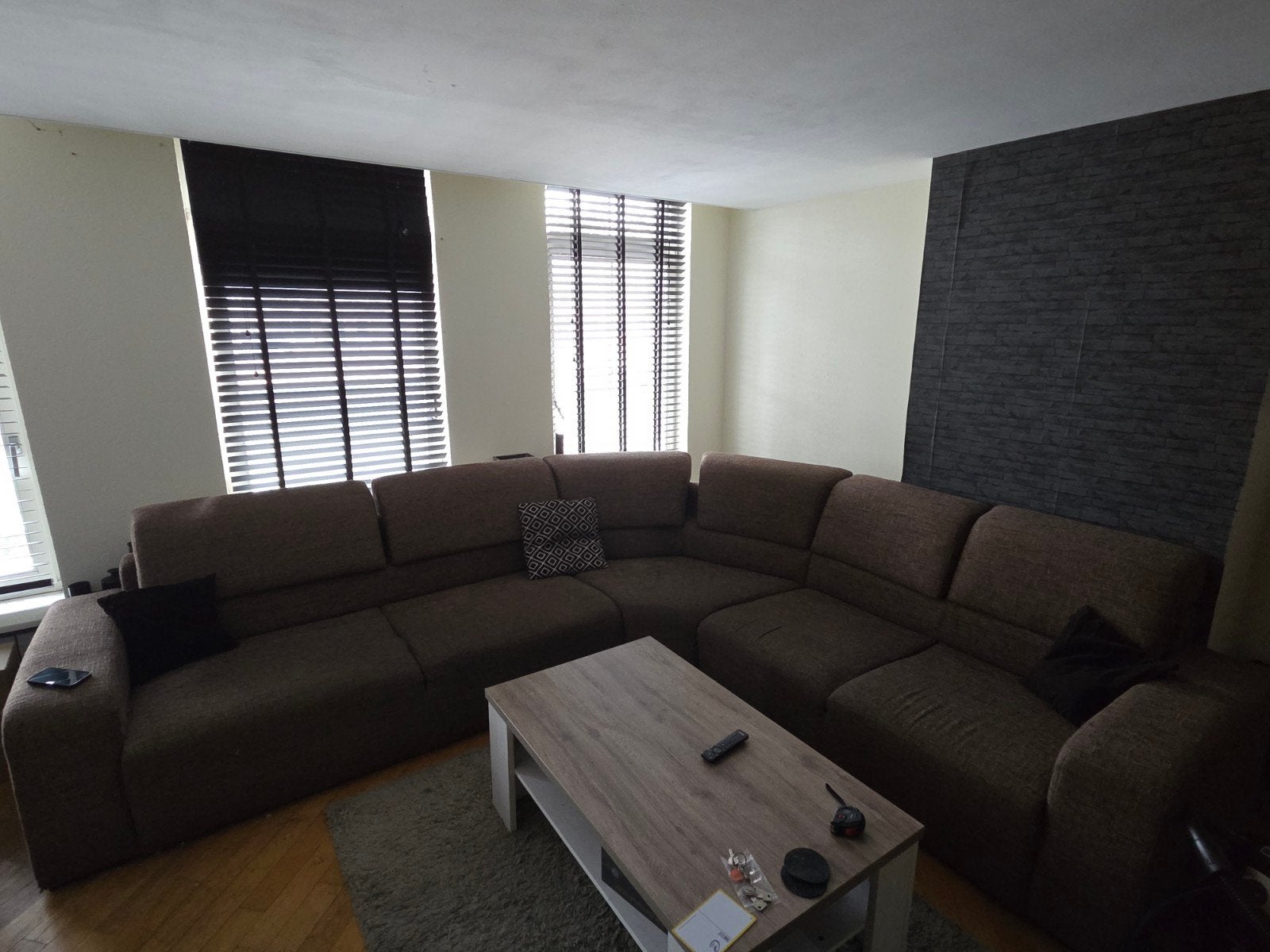 Salon Tafel, TV Meubel, Bankstel, vaatwasser, en meer, Ophalen, 50 – 75, Gebruikt, 150 tot 200 cm