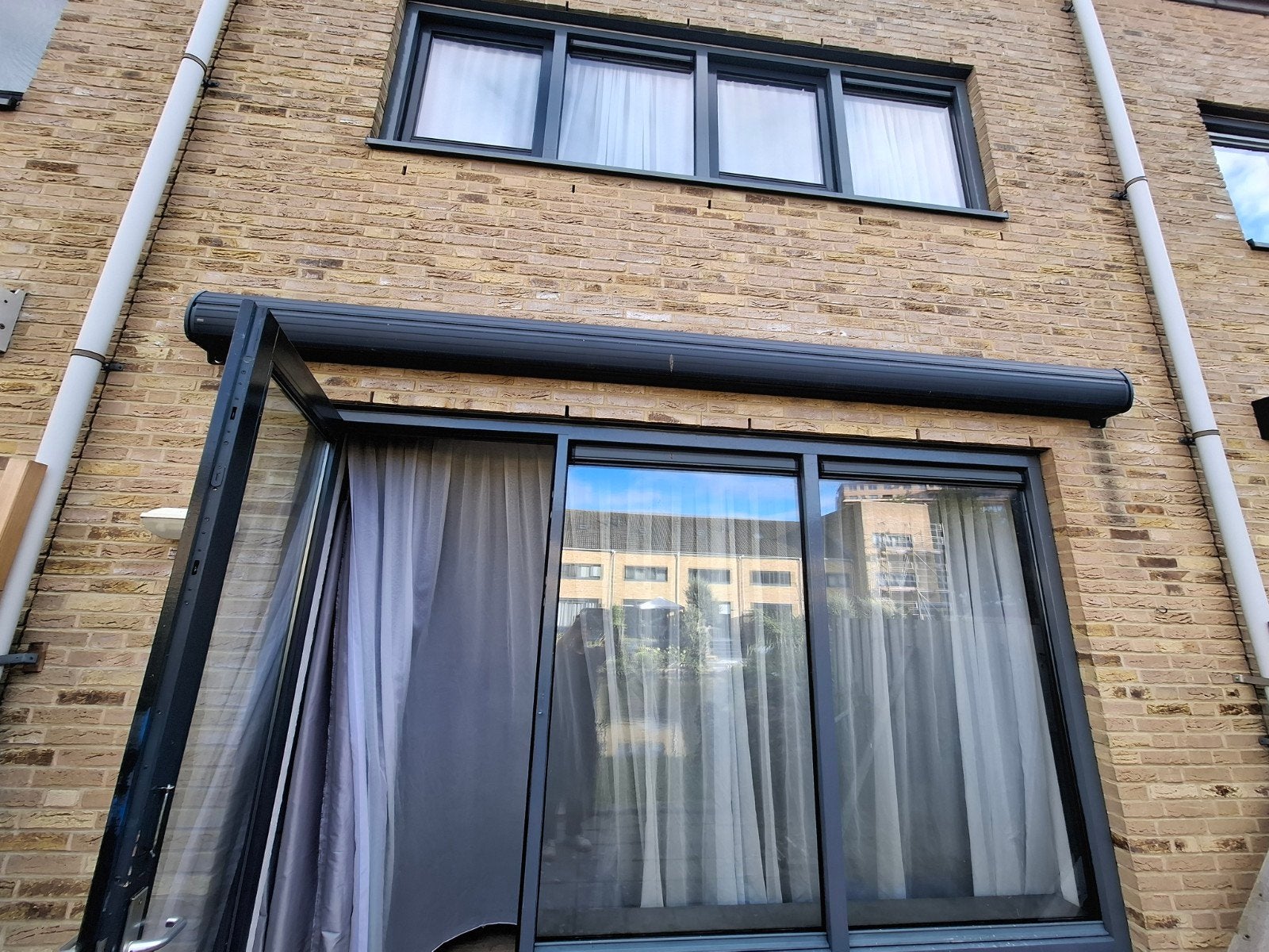Elektrisch zonnescherm, zelf demonteren, Ophalen, Gebruikt, Elektrisch, 250 cm tot 450 cm