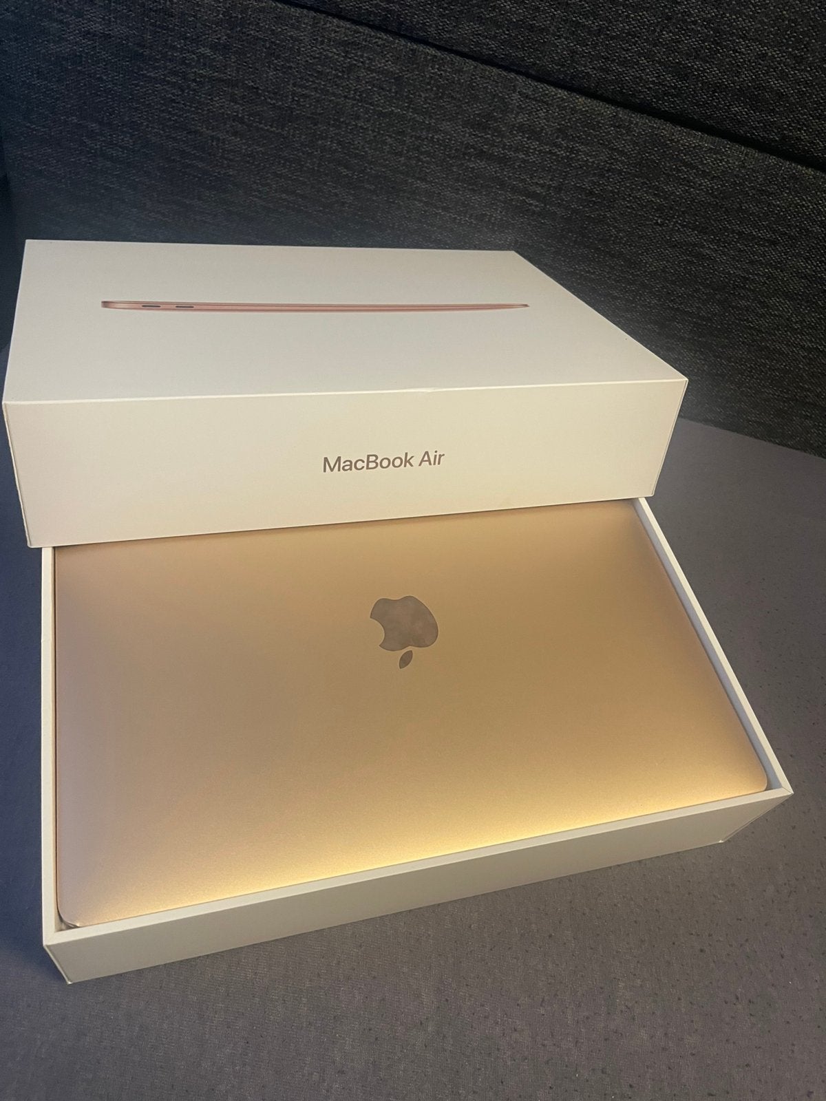 MacBook Air Retina uit 2018 met een 13-inch, Computers en Software, Apple Macbooks, 13 inch, Minder dan 2 Ghz, Ophalen of Verzenden