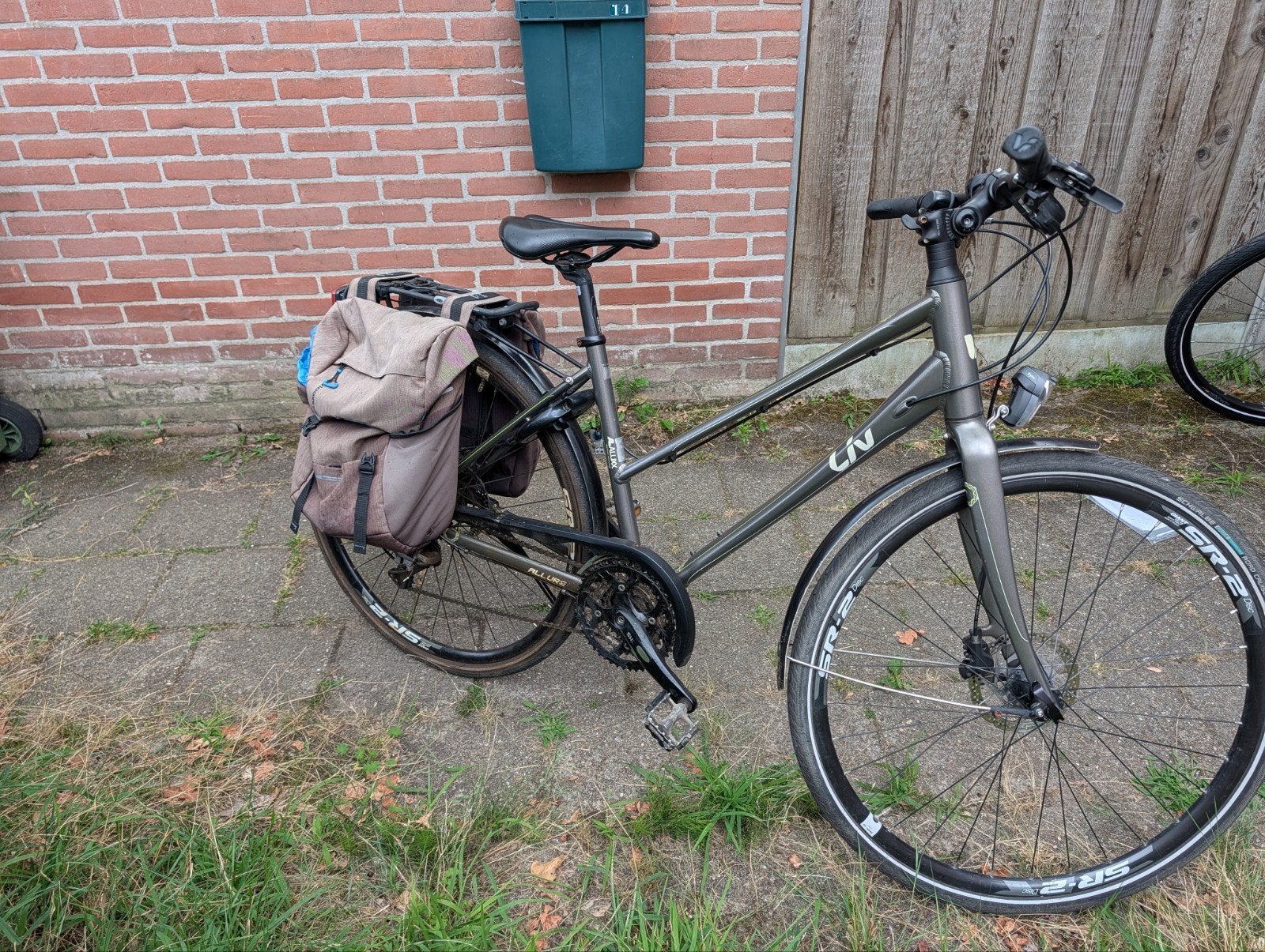 Liv hybride fiets - 30 versnellingen, Ophalen of Verzenden, Gebruikt, Meer dan 20 versnellingen, Giant