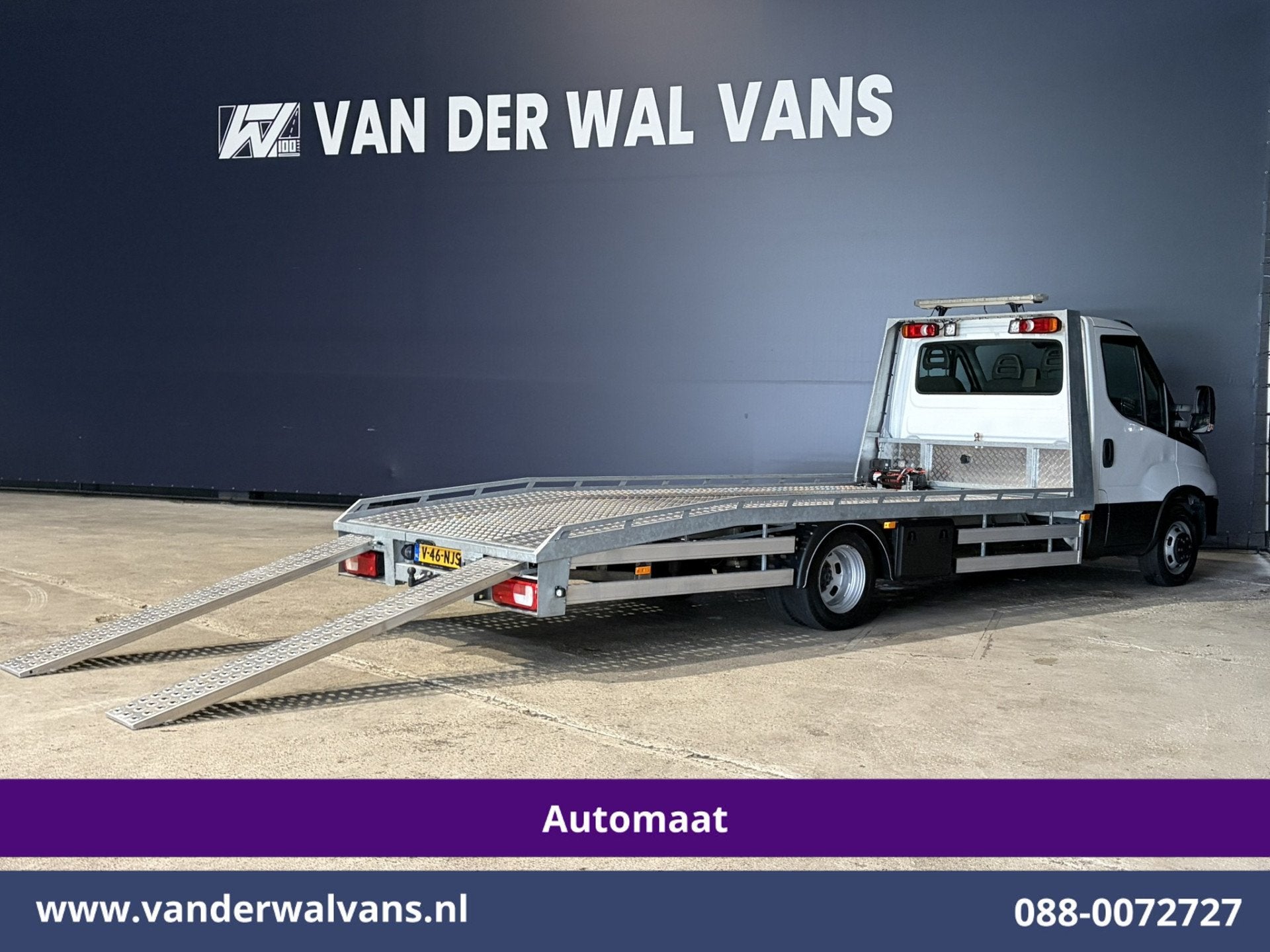 Iveco Daily 35C14H 2.3 Oprijwagen Automaat Dubbel Lucht Euro, Auto's, Dealer onderhouden, Gebruikt, Iveco, Wit