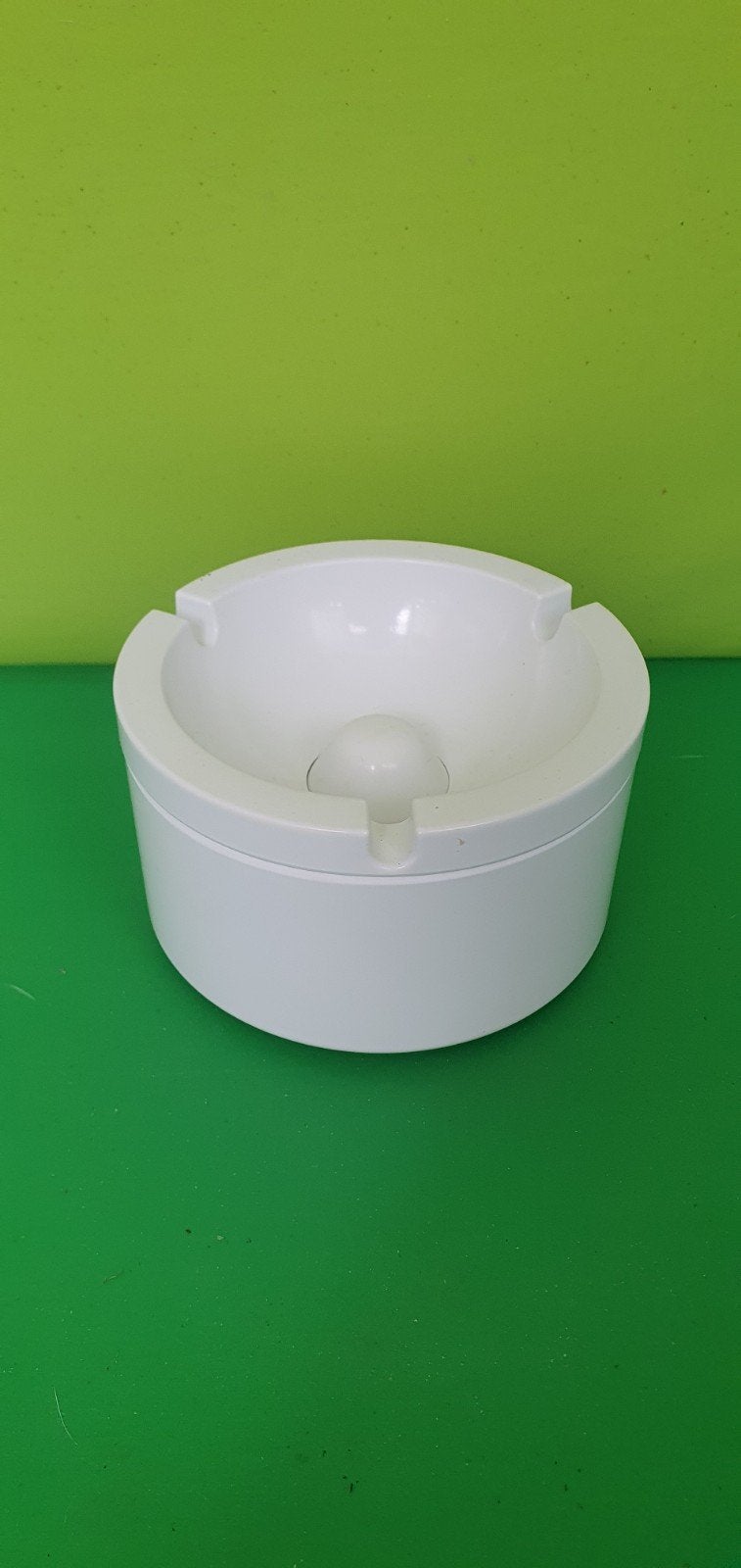Witte Mepal asbak, Ophalen of Verzenden