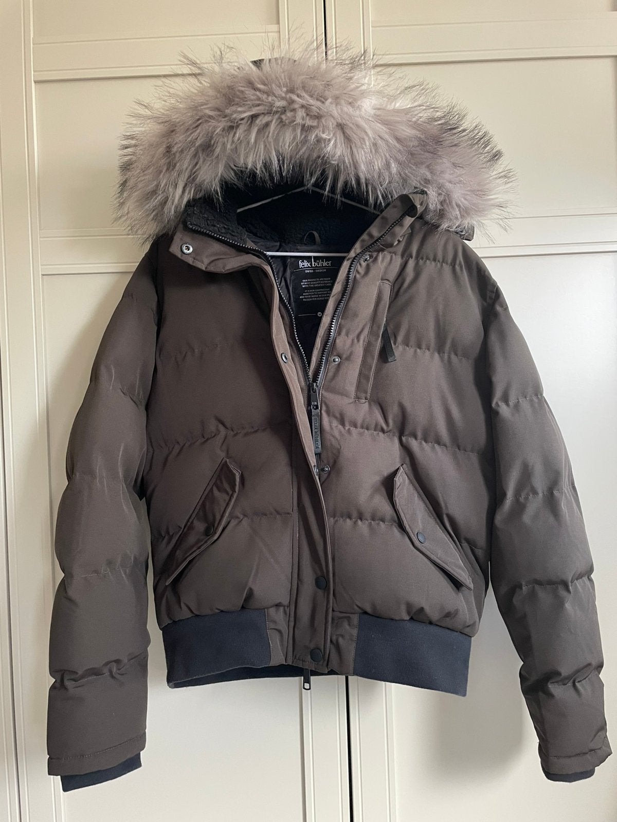 Felix Bühler winterjas Rachel (Maat M) – Dark Olive – ZGAN!, Ophalen of Verzenden, Zo goed als nieuw