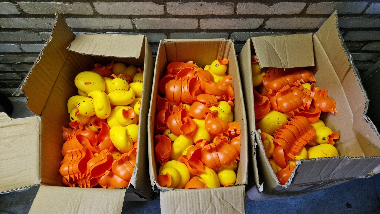 Kwakende bad eendjes. partij., Met geluid, Nieuw, Ophalen of Verzenden, Badeend
