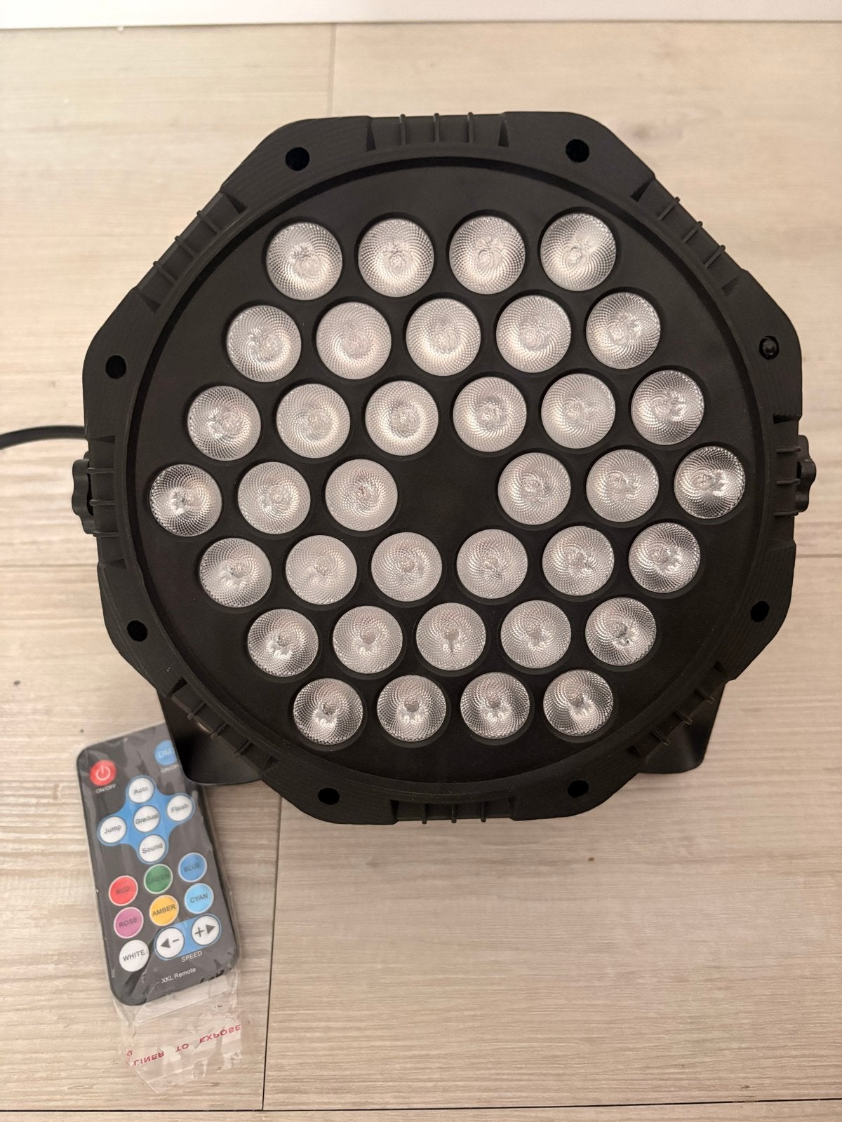 Nieuwe LED PAR RGB Stage Light - DJ Disco Lamp met Afstandsb, Ophalen of Verzenden, Nieuw, Licht, Geluidgestuurd