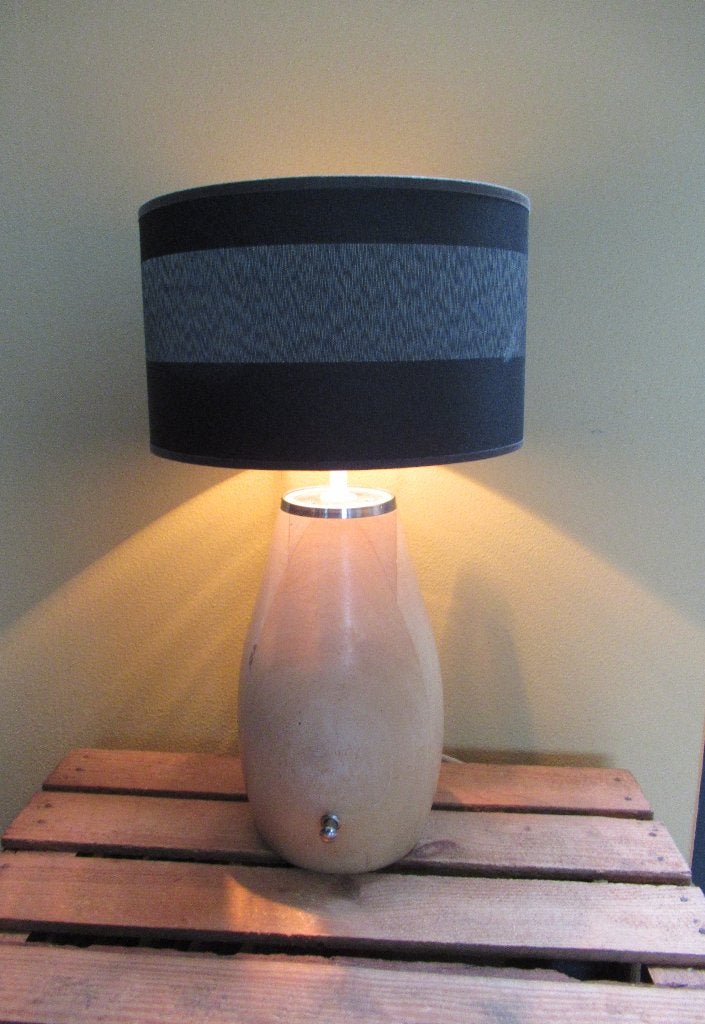 Mooi voor op het dressoir, houten lamp met kap., Met schakelaar, NB, Zo goed als nieuw, Hout