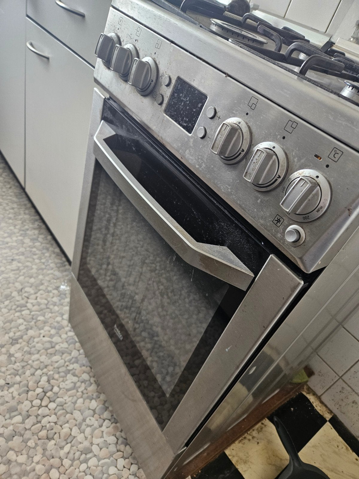 Beko Gasfornuis met Oven - 49x60x84h, Gebruikt, Gas, 85 tot 90 cm, 4 kookzones