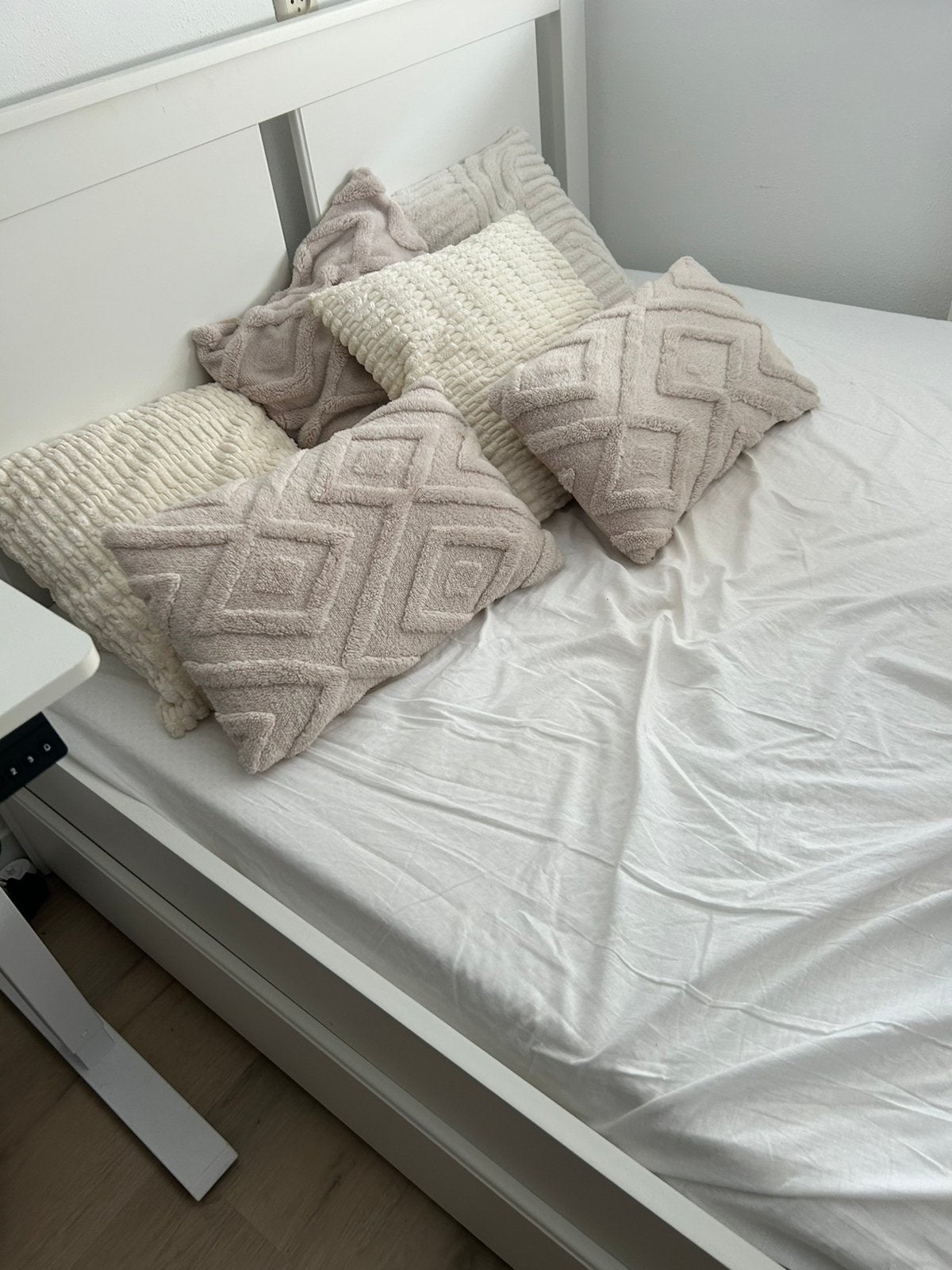Te koop: IKEA tweepersoonsbed met 2 lades, Ophalen, Gebruikt, Wit, Tweepersoons