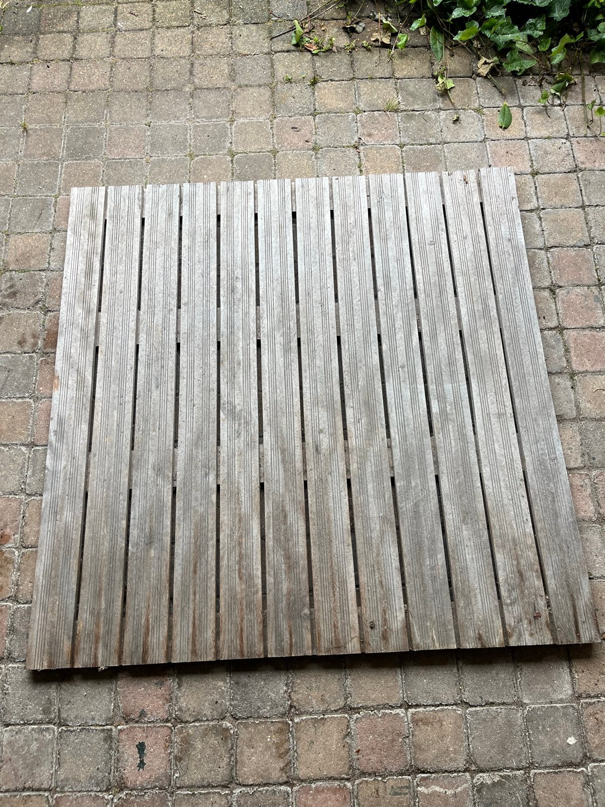 Vlondertegels reliëf keruing hardhout 100x100 cm (8 stuks), Tuin en Terras, Ophalen, Gebruikt, Hout