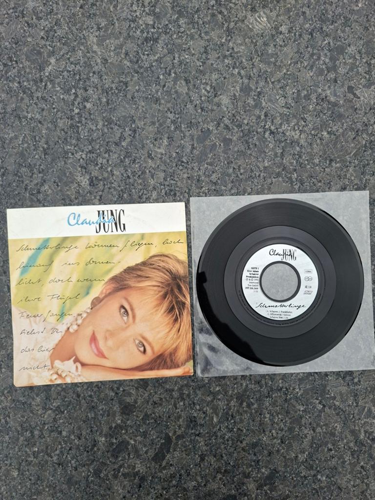 Claudia Jung - Schmetterlinge  / Serenade Fur Zwei (1991), Ophalen of Verzenden, 1990 - 1999, Zo goed als nieuw, 7 inch