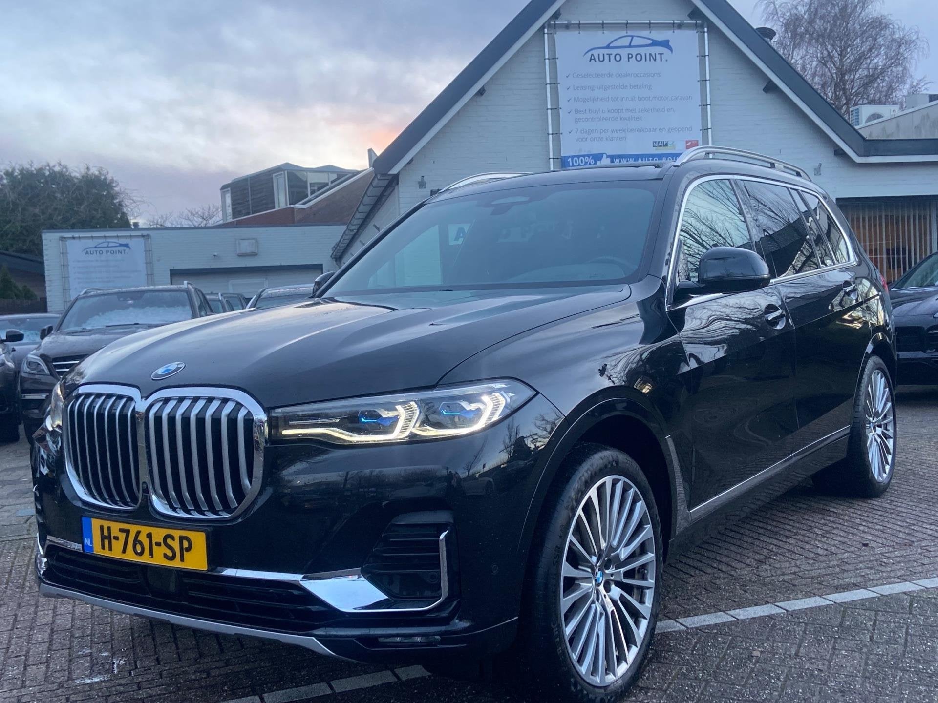 BMW X7 XDrive40i 7-PERS/SKYLOUNGE/HUD/LASER/MASSAGE, Auto's, Automaat, Gebruikt, 7 stoelen, Leder