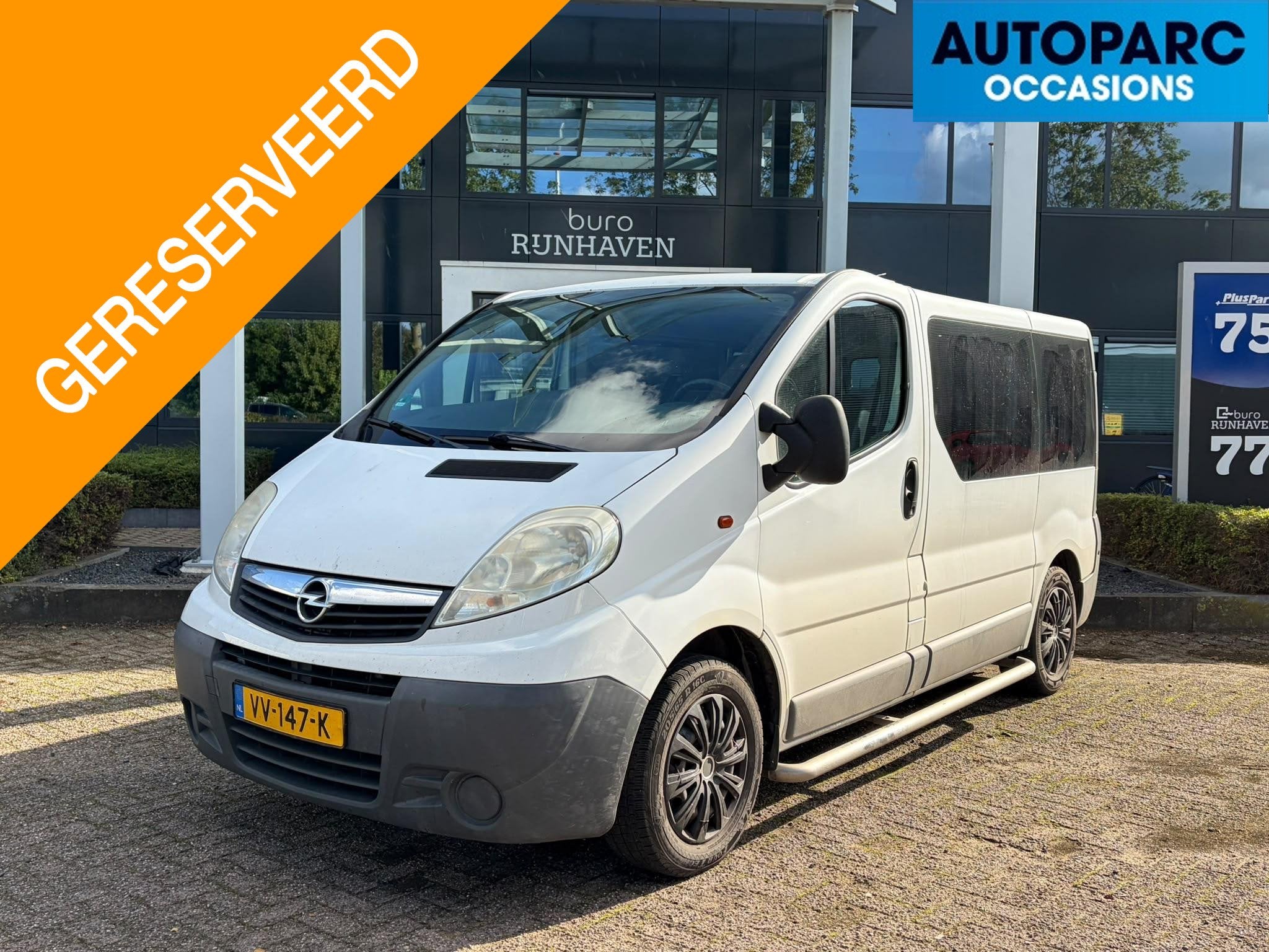 Opel Vivaro 2.0 CDTI L1H2 DC , AIRCO INVALIDELIFT, 6 BAK, 5, Auto's, Euro 5, Stof, 4 cilinders, 2000 kg