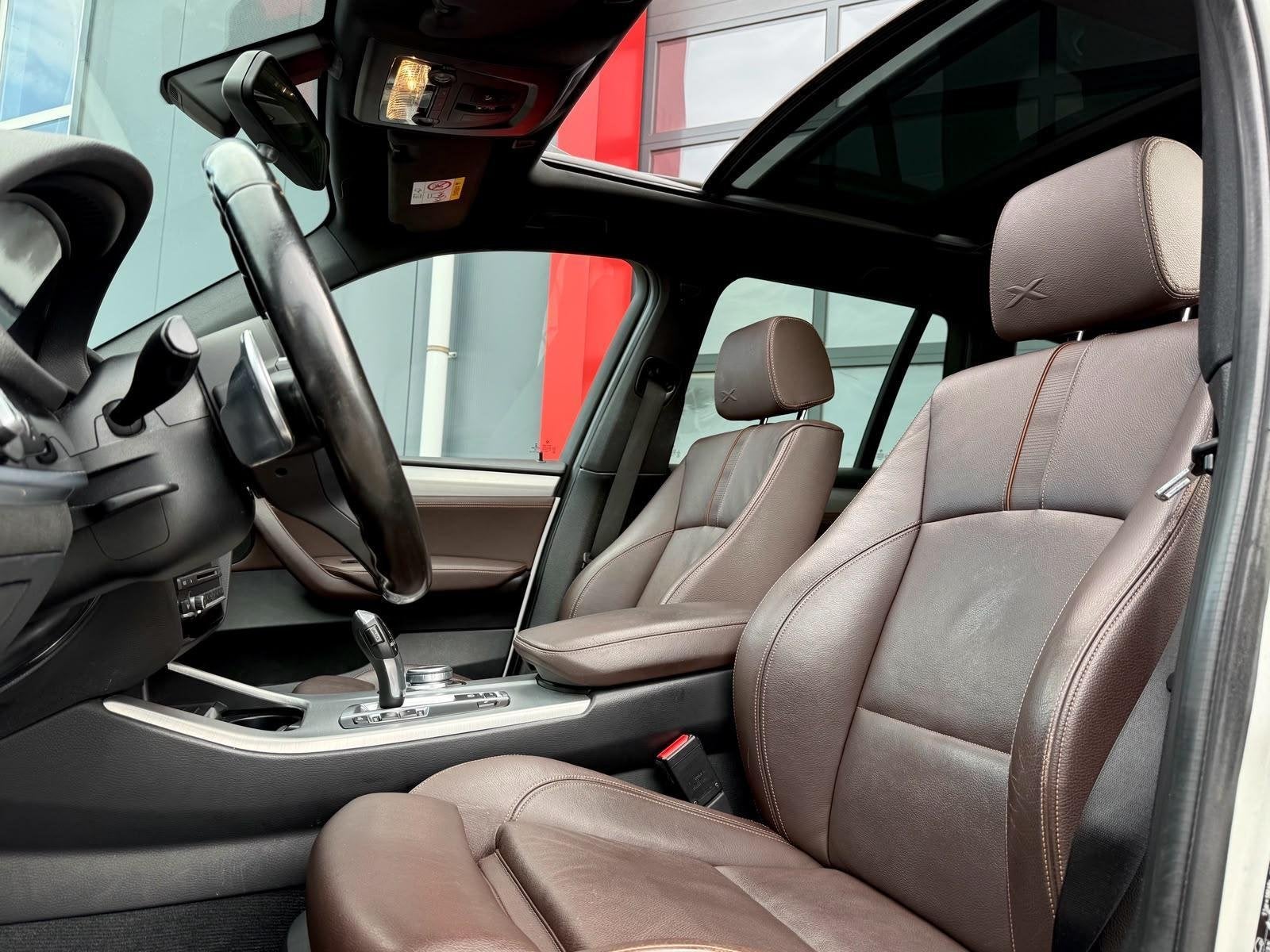 BMW X3 sDrive20i High Executive M-Sport Centennial | Origine, Automaat, Automatische klimaatregeling, Achterwielaandrijving, Gebruikt