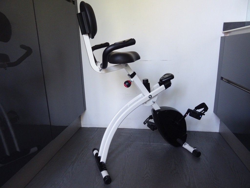 HOMETRAINER MET DISPLAY (OOK HARTSLAG) ABSOLUTE NIEUWSTAAT, Ophalen of Verzenden, Zo goed als nieuw, Metaal, Hometrainer