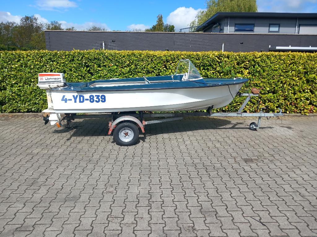 AQUA MARINA SPEEDBOOT 35 PK JOHNSON+TRAILER INRUIL MOGELIJK, Ophalen, Gebruikt, Met afstandsbediening, Buitenboordmotor