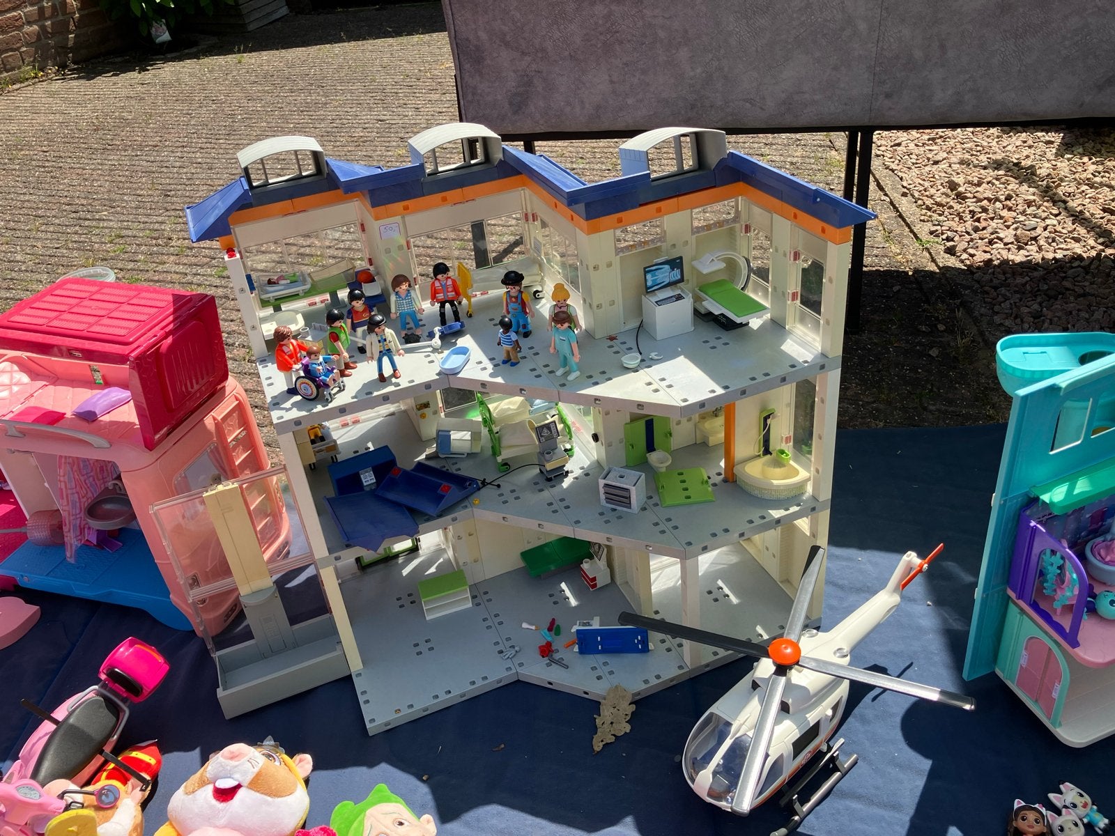 Playmobil Ziekenhuis met helikopter en accessoires, Ophalen of Verzenden, Gebruikt, Jongen of Meisje