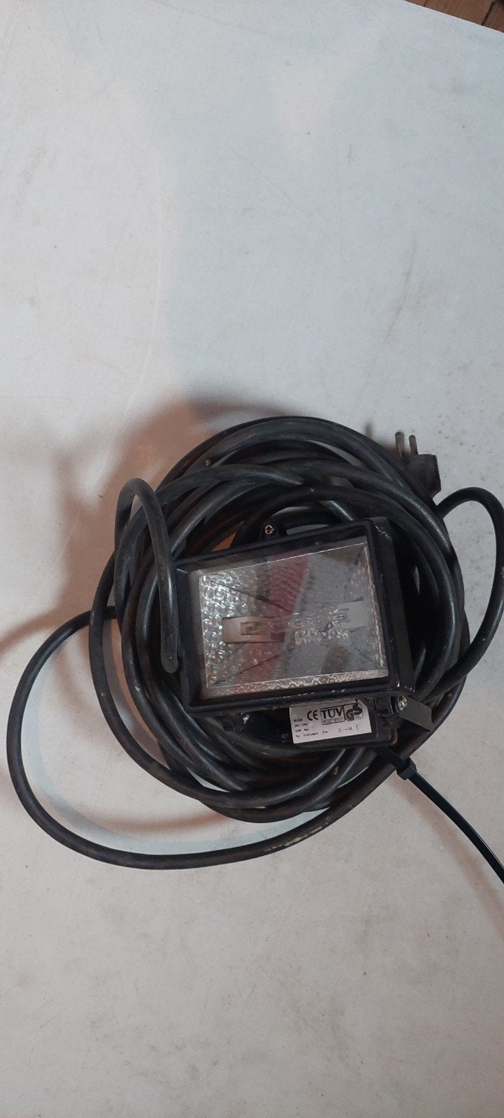 Halogeen bouwlamp met lang snoer, Ophalen of Verzenden, Gebruikt, 200 tot 500 watt, Lamp met armatuur