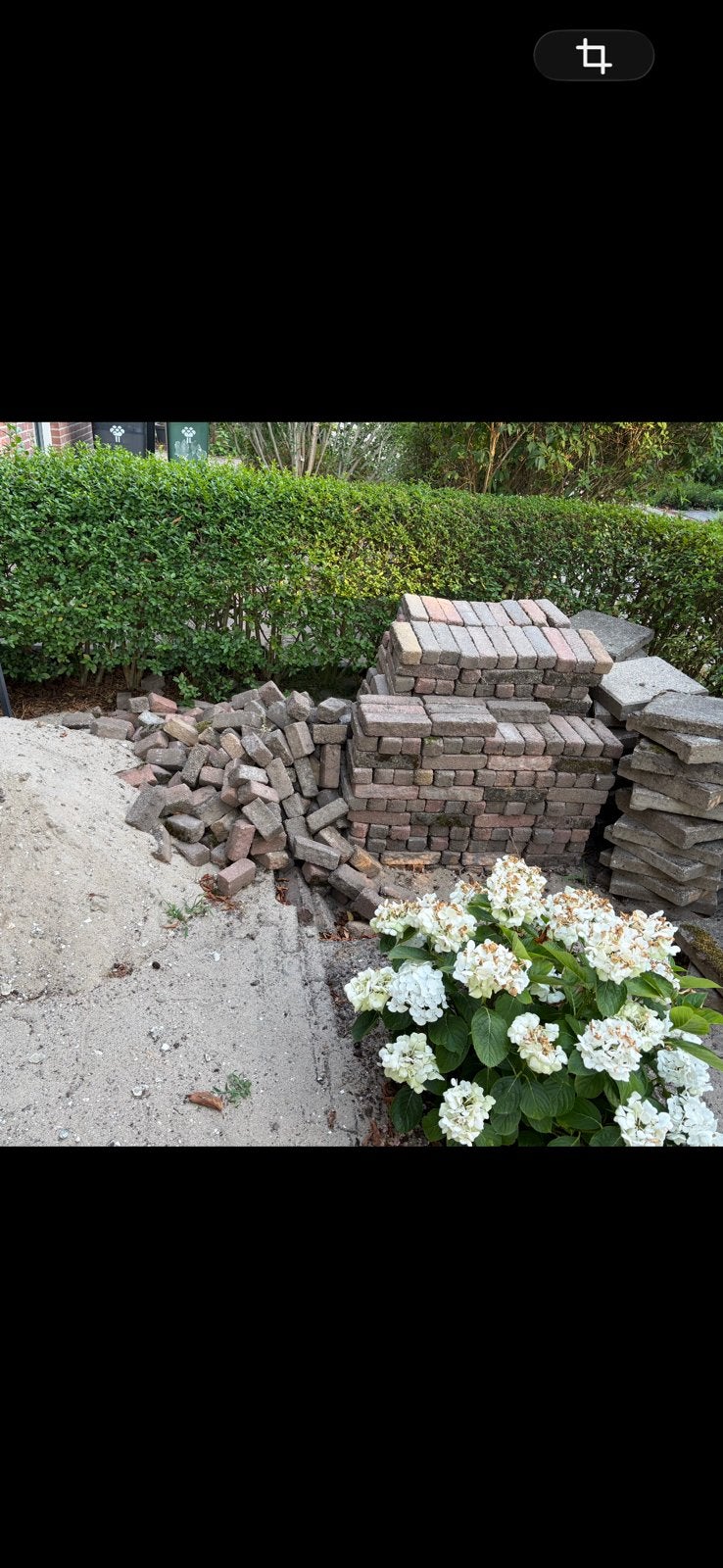 Stenen, tegels, zand, gratis af te halen in Zoetermeer., Tuin en Terras, Grind, Keien en Split, Ophalen, Overige materialen, Gebruikt