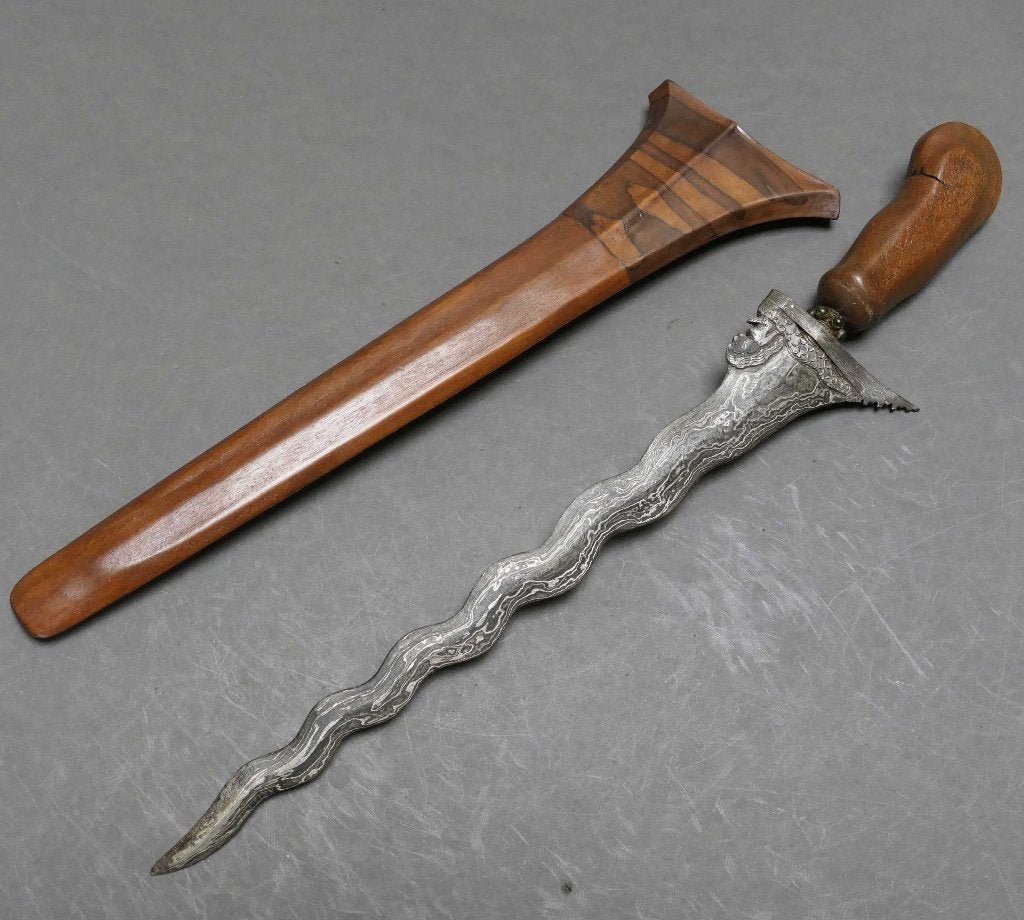 13 luks keris met zeemeermin afkomstig uit Bali Indonesie, Ophalen of Verzenden