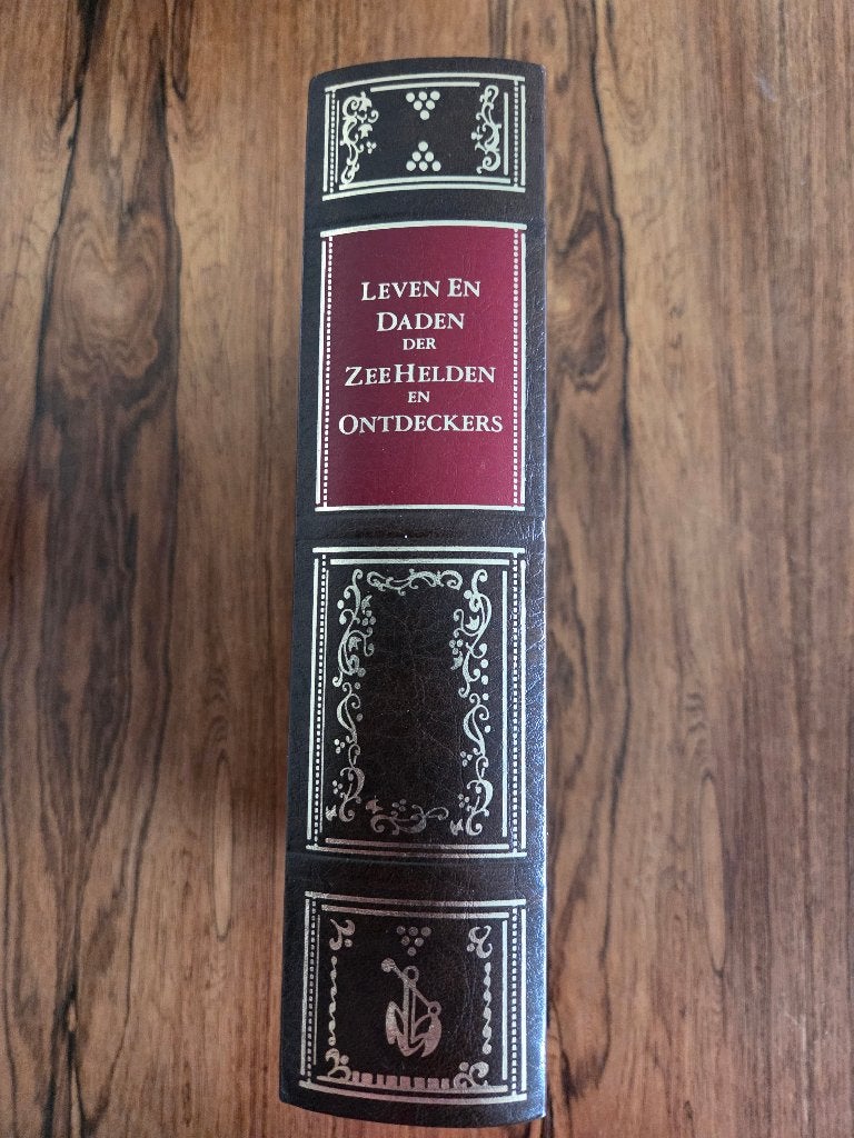 Leven en daden der zeehelden en ontdeckers, Ophalen of Verzenden, Gelezen