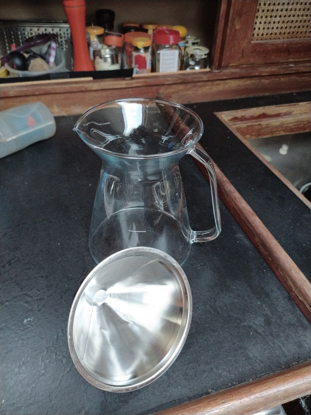 Glazen koffiekan met RVS filter - Handig en stijlvol, Overige modellen, Gemalen koffie, Ophalen of Verzenden, Zo goed als nieuw