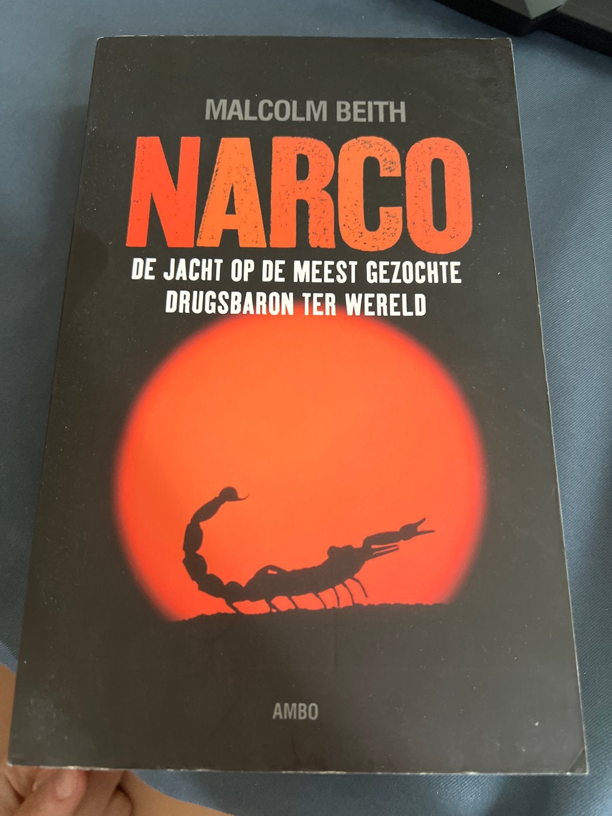 Narco: De jacht op de meest gezochte drugsbaron ter wereld, Ophalen of Verzenden, Zo goed als nieuw