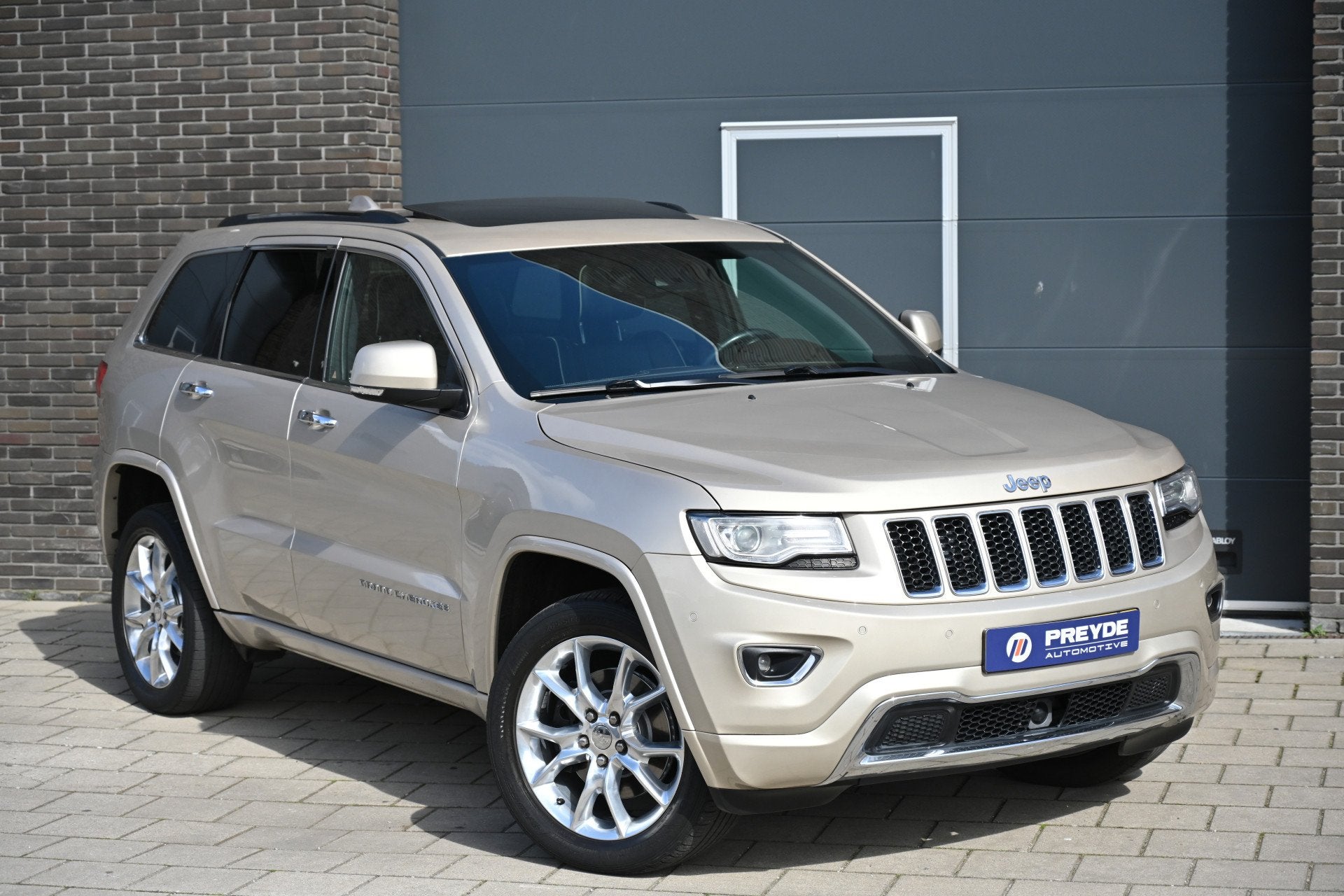 Jeep Grand Cherokee 3.0 CRD Overland Adaptive Cruise, Pano,, Euro 5, Gebruikt, 252 pk, 2987 cc