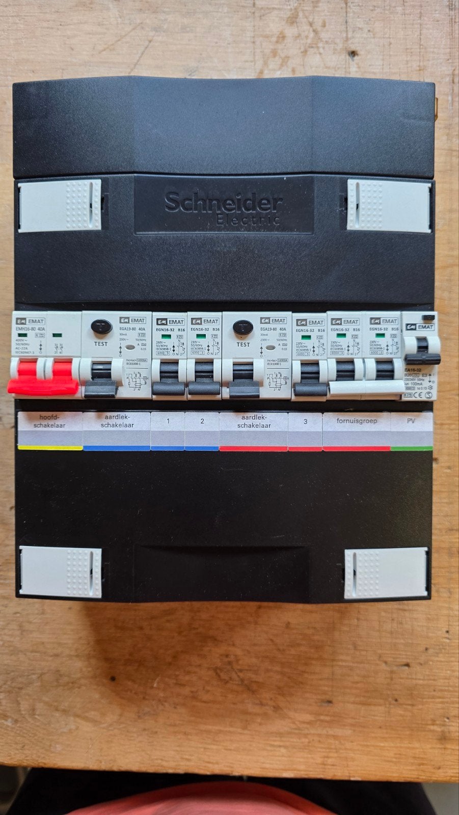 Schneider Groepenkast 40A met 2x ALS, Kookgroep en PV-groep, Ophalen of Verzenden, Zo goed als nieuw, Schneider Electric, Groepenkast