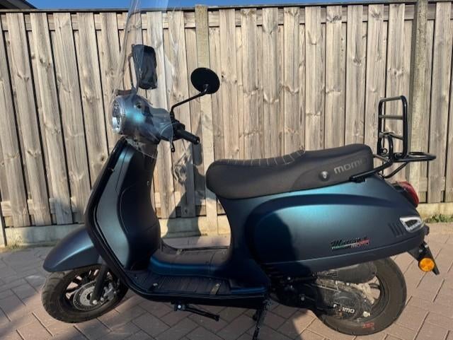 Scooter (zo goed als nieuw), Fietsen en Brommers, Brommeronderdelen | Scooters, Ophalen of Verzenden, Zo goed als nieuw, Overige typen