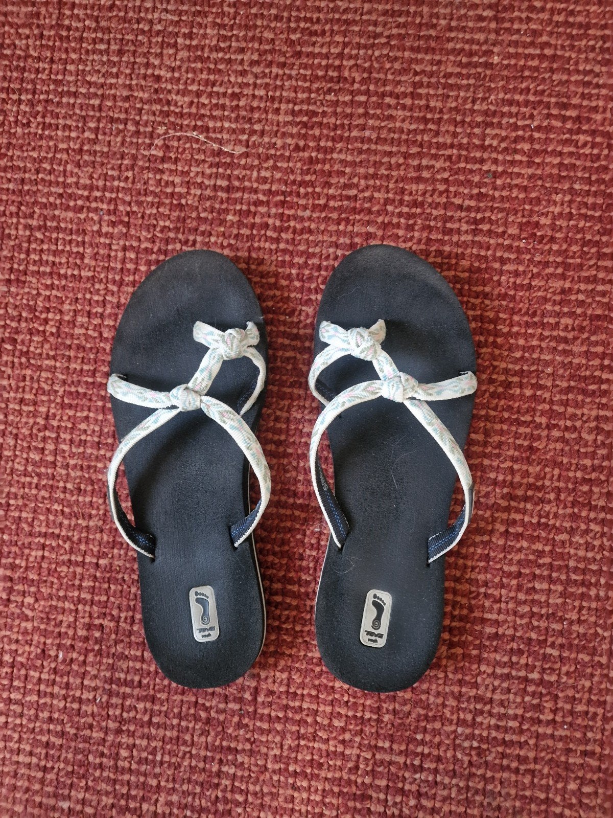 Teva slippers - Zo goed als nieuw, Ophalen of Verzenden, Zo goed als nieuw