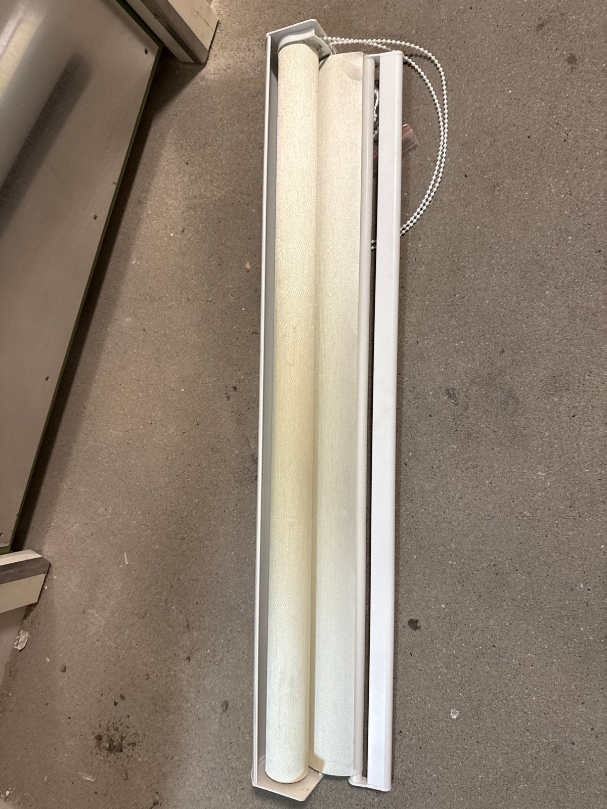 Zo goed als nieuw rolgordijn - 89x240 cm, Huis en Inrichting, Ophalen of Verzenden, Zo goed als nieuw, Wit, Rolgordijn