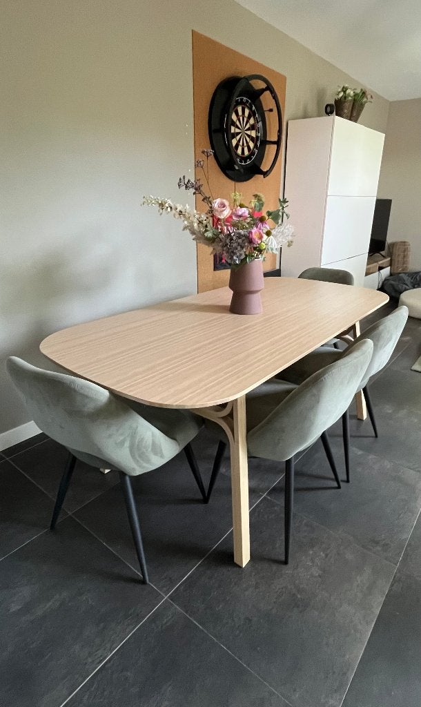 Eettafel met 4 stoelen - Modern en stijlvol, Ophalen, 100 tot 150 cm, 150 tot 200 cm, Modern
