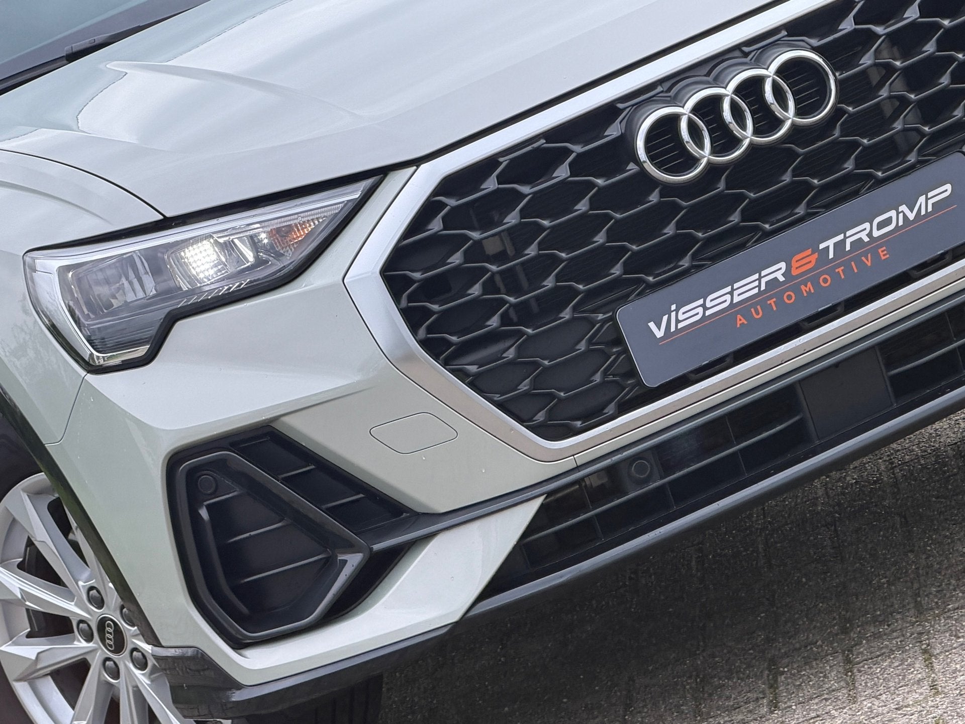 Audi Q3 Sportback 45 TFSI e S Edition - Dew Silver|Zwart led, Auto's, 150 pk, Hybride Elektrisch/Benzine, SUV of Terreinwagen