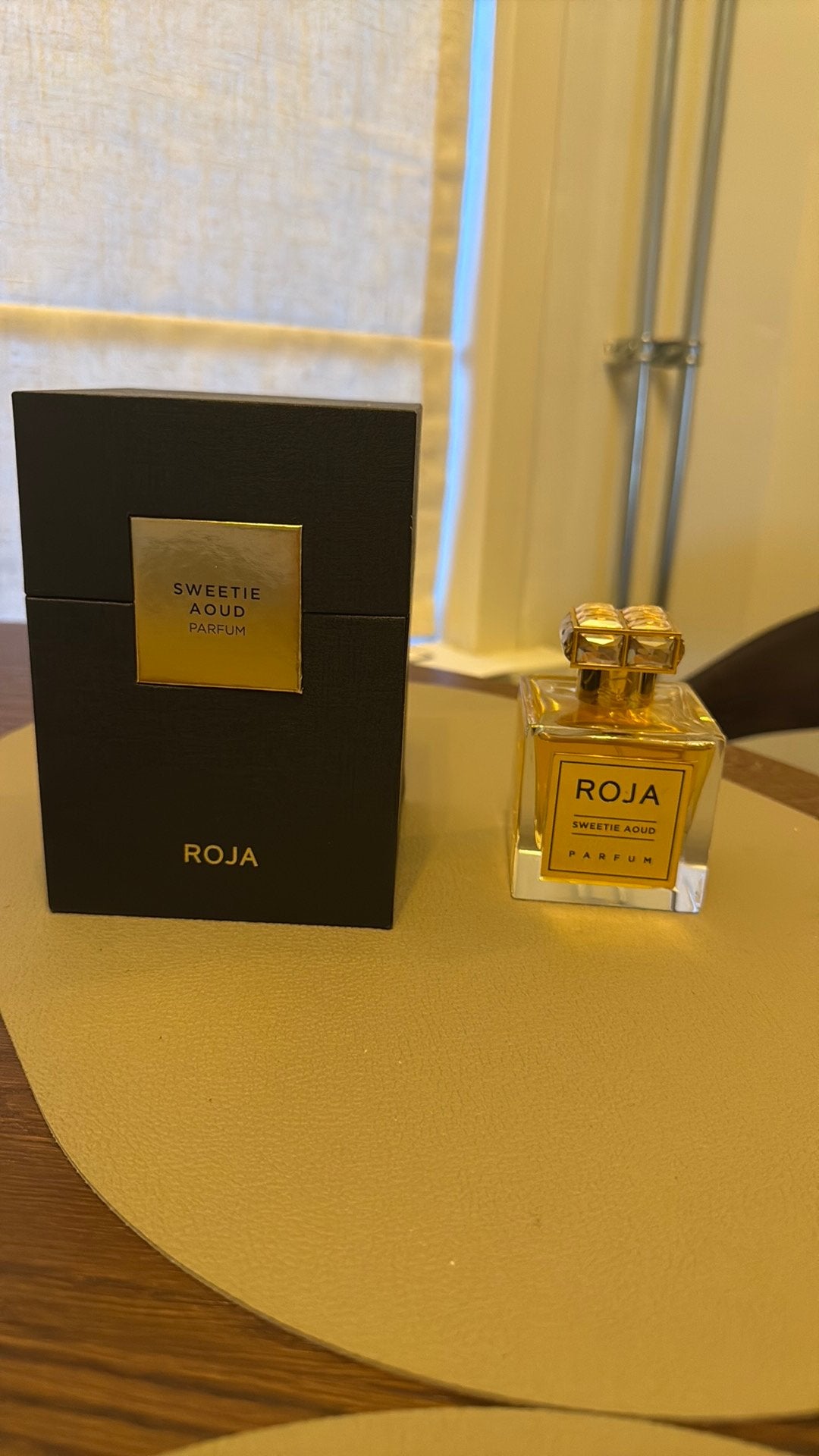 Roja Sweetie Aoud, Ophalen, Zo goed als nieuw