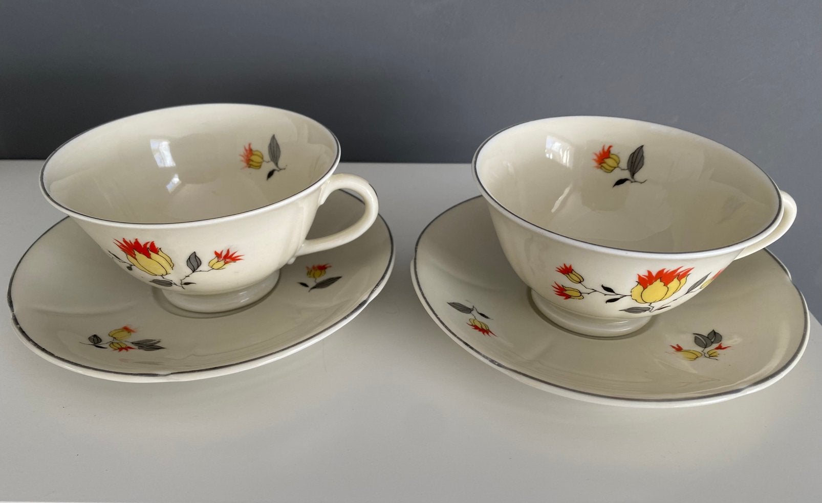 Mosa Set van 2 Kop- en Schotels jaren 40/50, Ophalen of Verzenden