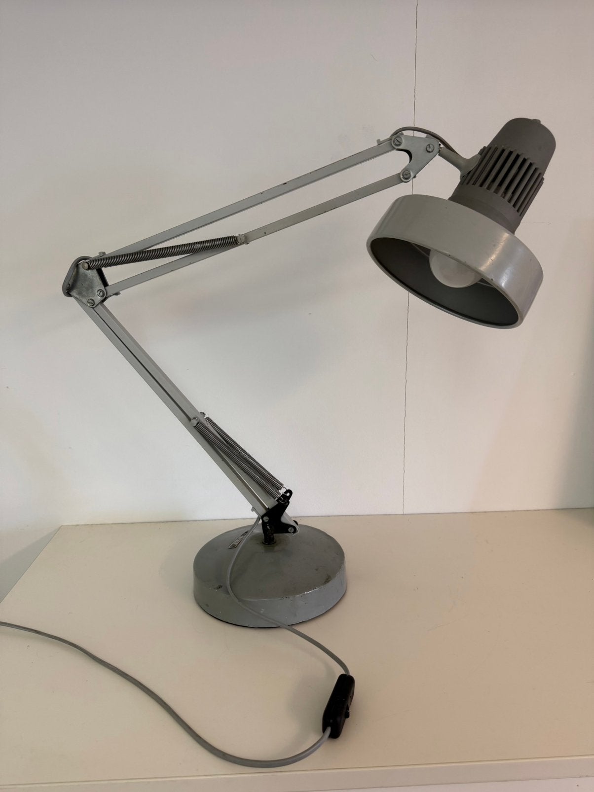 Vintage lab lamp industrieel grijs verstelbaar, Ophalen, Gebruikt
