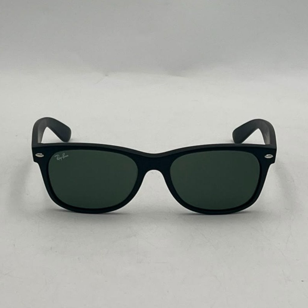 Rayban New Wayfarer RB 2132 - Complete set, Ray-Ban, Zo goed als nieuw, Support@rayban.com, Luxottica Group, 2 Via S. Marco
Milan 20121
Italy
