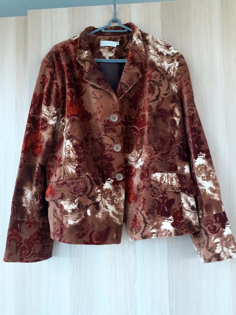 Mooi fluwelen jasje in bruine tinten en witte effecten., Ophalen, Bruin, Maat 42/44 (L), Zo goed als nieuw